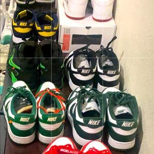 I’m selling and reading all my dunks , basically just pick and throw a price! 🔥